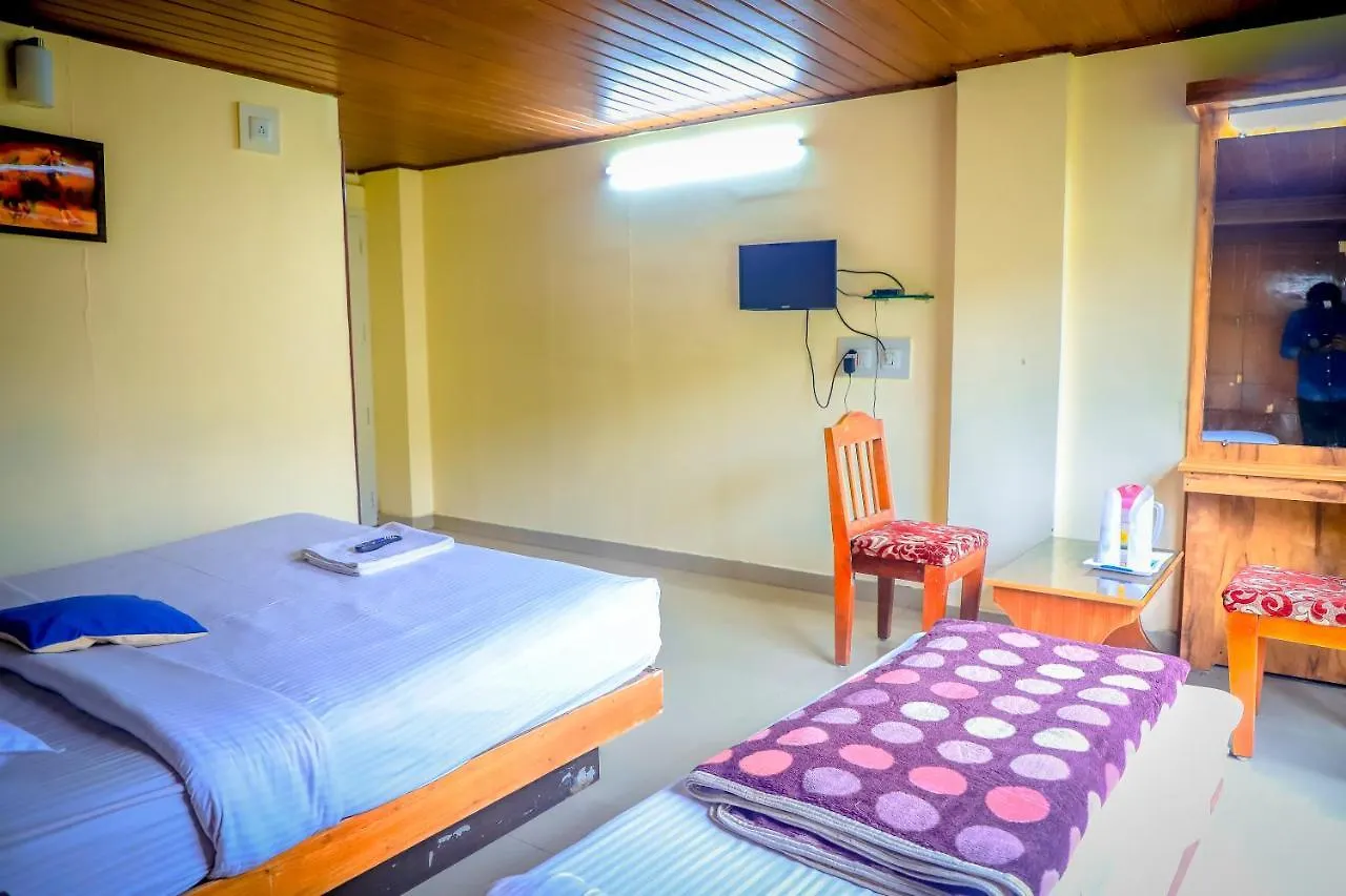 Munnar Days Bed & Breakfast 3*,